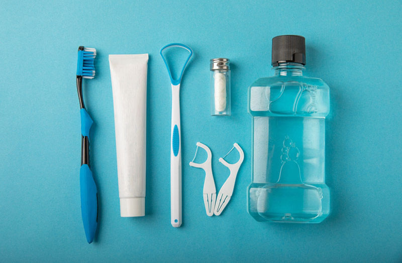 Toothbrush and tongue cleaner for oral hygiene